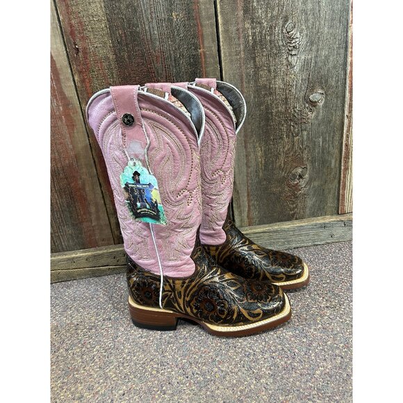 NEW Women’s Tanner Mark Dark Tooled Pink boot